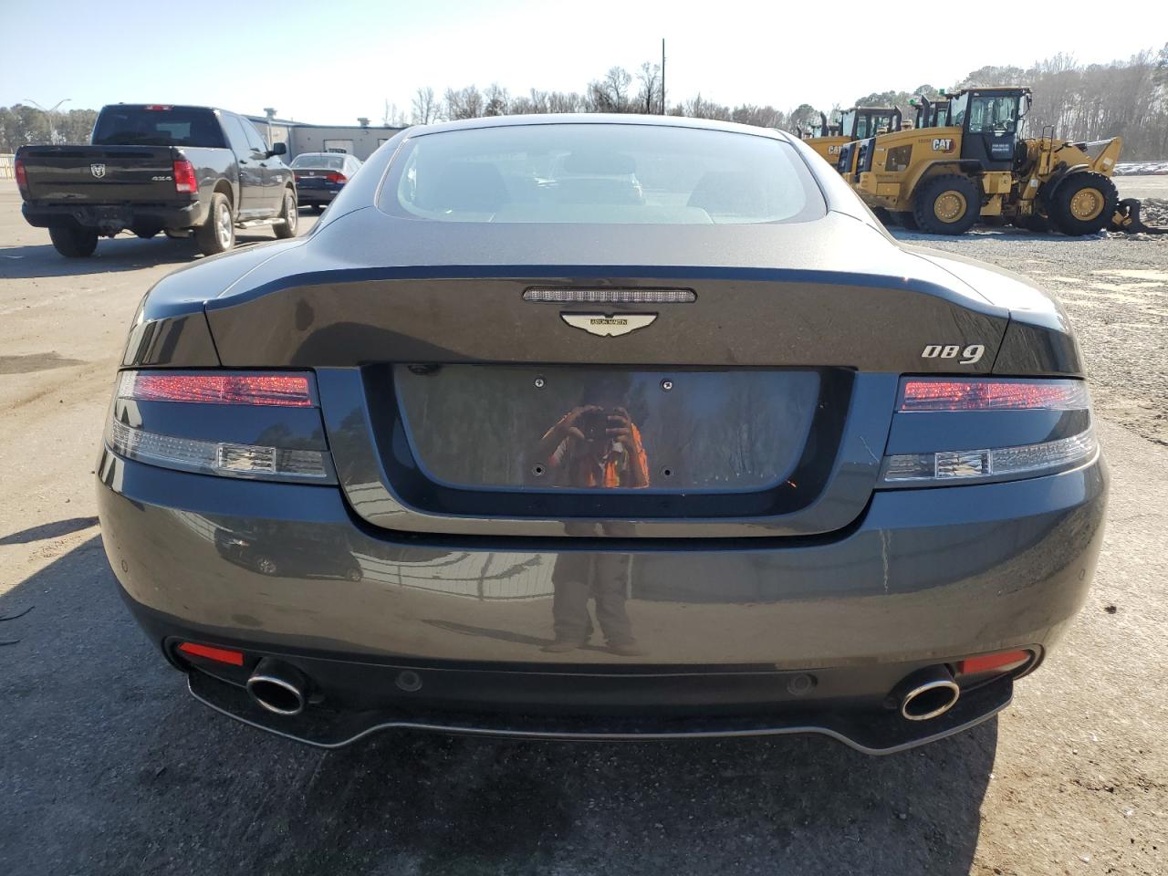 2014 Aston Martin DB9 VIN SCFFDAAM7EGA15331 Copart auction photo, front end damage thumbnail 6