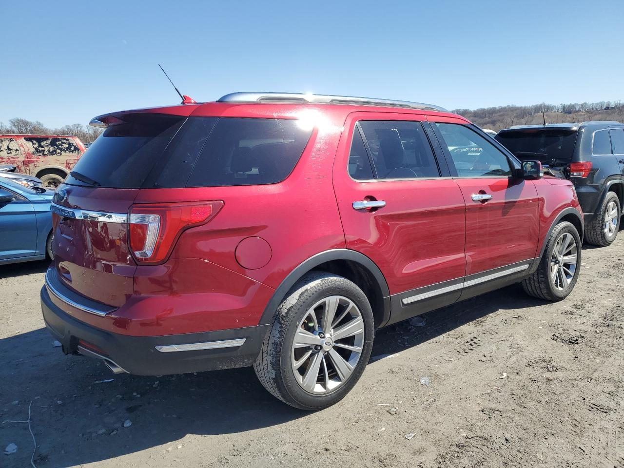 2018 Ford Explorer VIN 1FM5K7F81JGA21577 Copart auction photo, side damage thumbnail 3