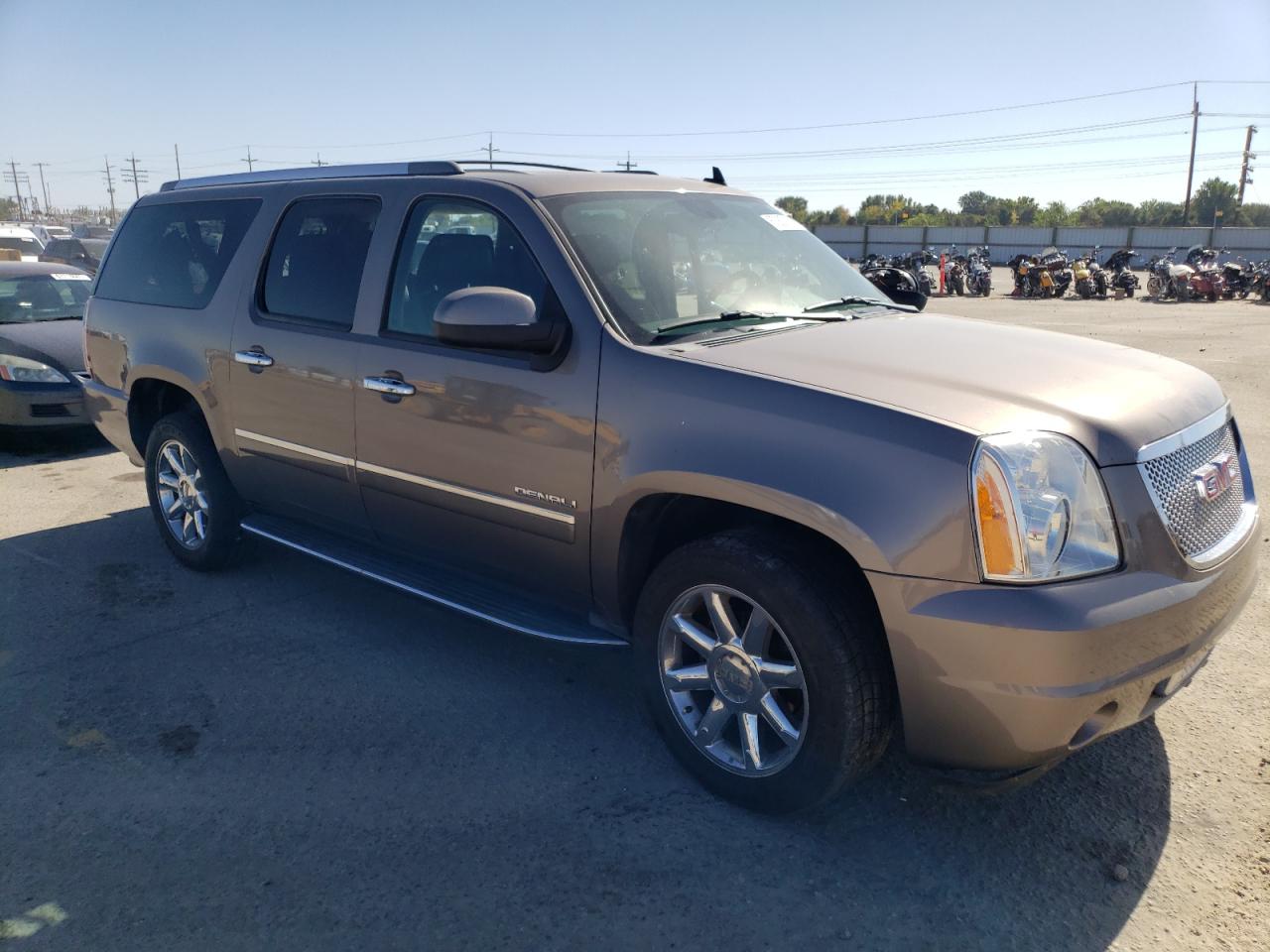 2014 GMC Yukon VIN 1GKS2MEF1ER107346 Copart auction photo, rear end / side damage thumbnail 4