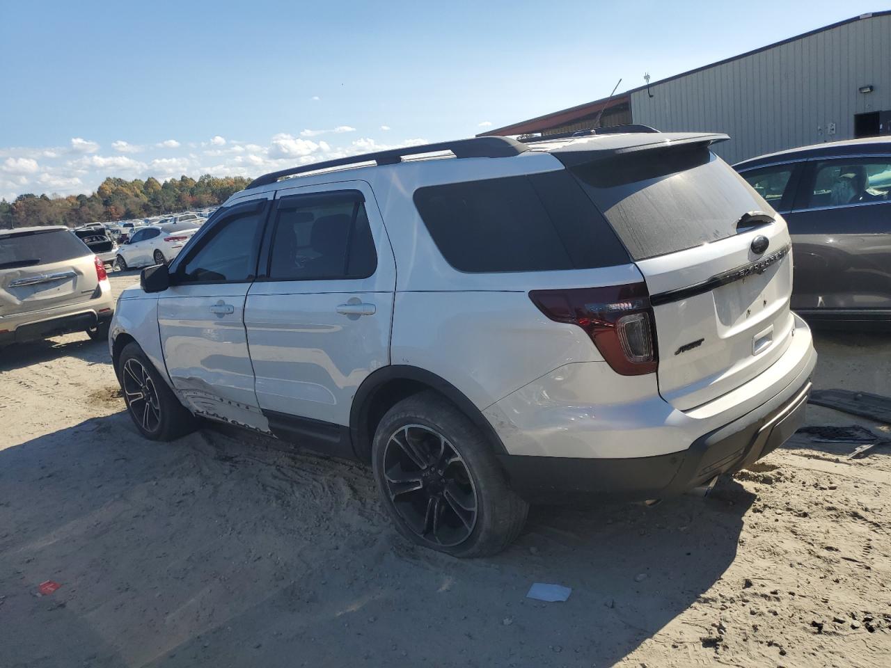 2015 Ford Explorer VIN 1FM5K8GT4FGA84236 Copart auction photo, side damage thumbnail 2