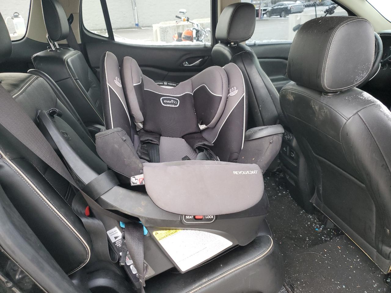 2017 GMC Acadia VIN 1GKKNPLS0HZ201828 Copart auction photo, front end / side damage thumbnail 11