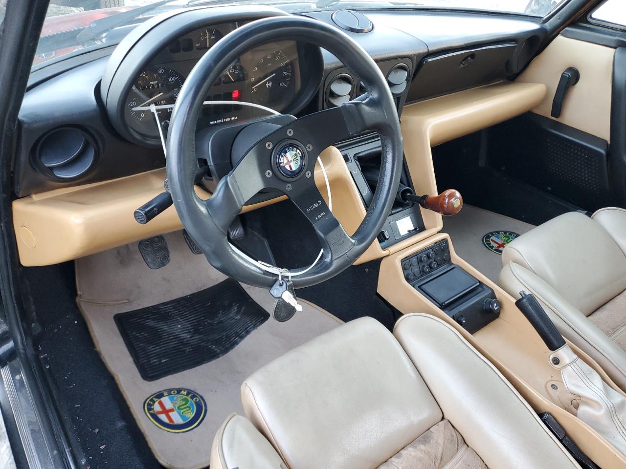 1991 Alfa Romeo Spider VIN ZARBB32G1M6007546 Copart auction photo, minor dent/scratches damage thumbnail 8