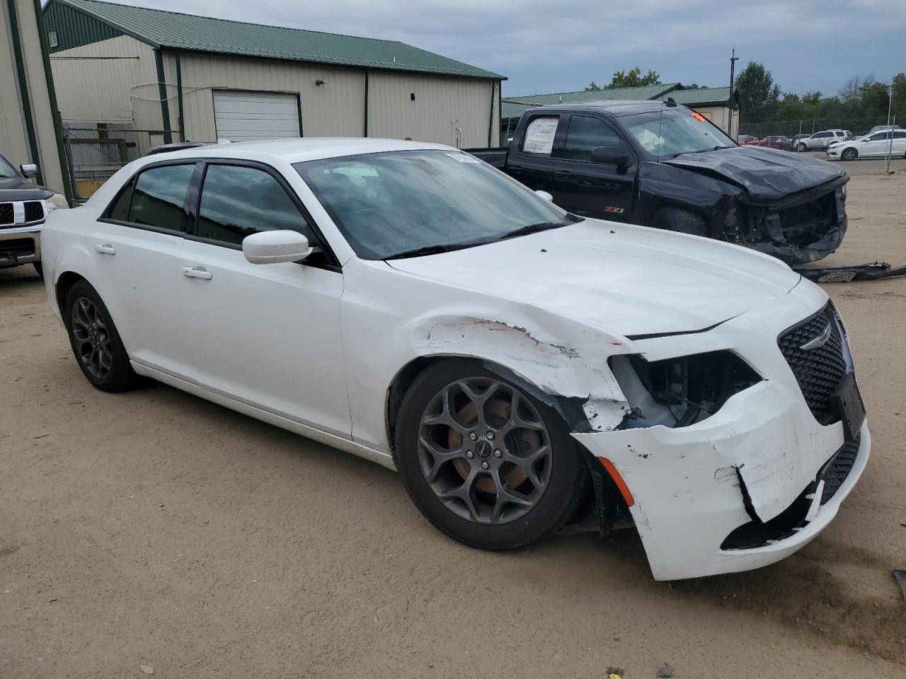 2017 Chrysler 300 VIN 2C3CCAGG9HH597481 Copart auction photo, undercarriage / front end damage thumbnail 4