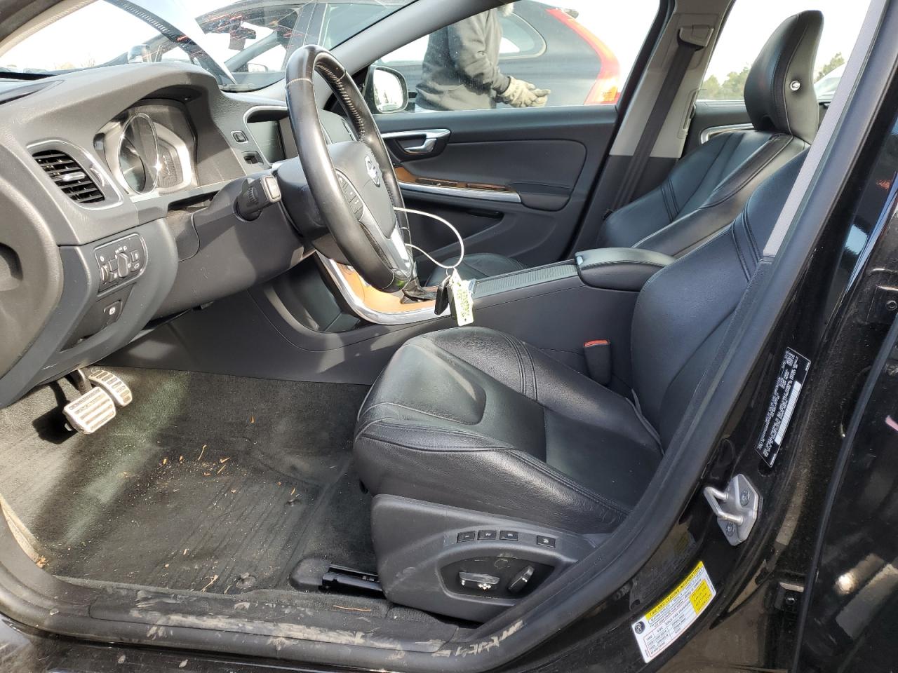 2016 Volvo S60 VIN LYV402FM2GB092538 Copart auction photo, front end damage thumbnail 7