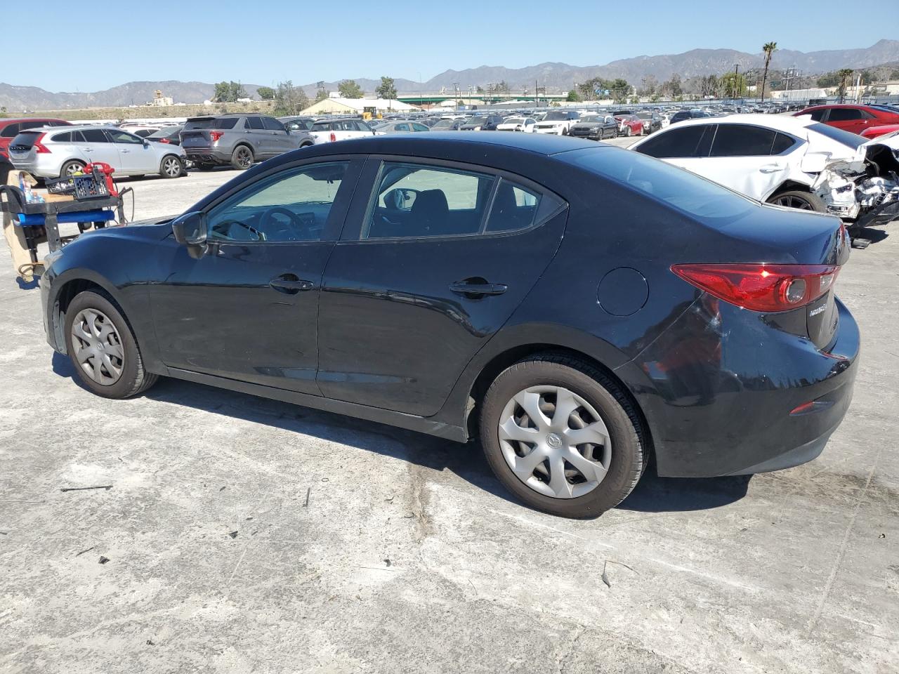 2014 Mazda 3 VIN JM1BM1U74E1138202 Copart auction photo, rear end damage thumbnail 2