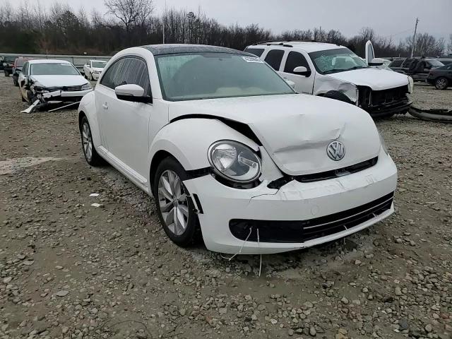 2013 Volkswagen Beetle VIN 3VWJL7AT2DM671490 Copart auction photo, front end damage thumbnail 10