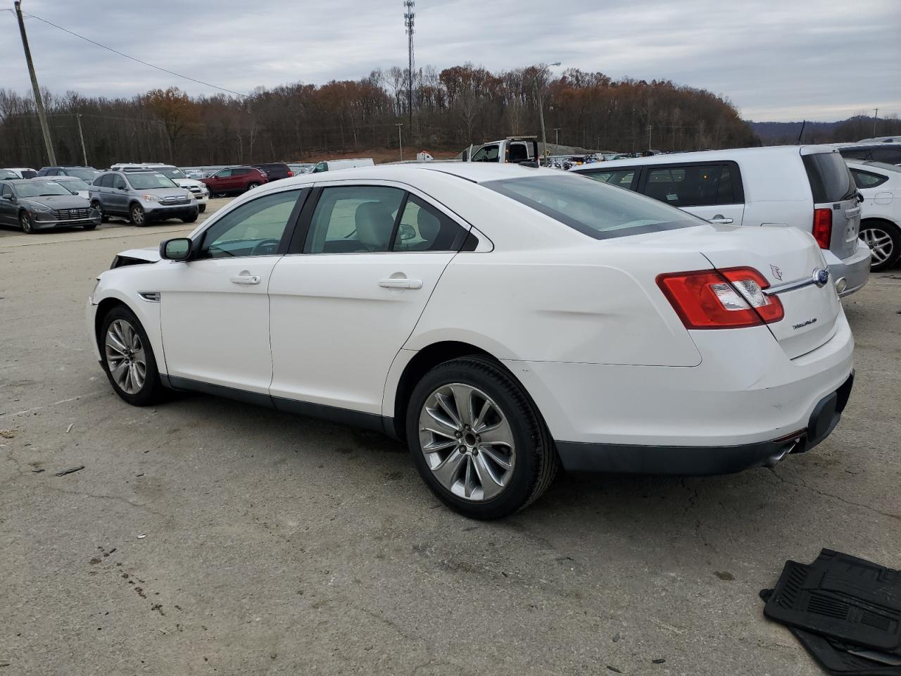 2011 Ford Taurus VIN 1FAHP2FW4BG135598 Copart auction photo, front end / side damage thumbnail 2