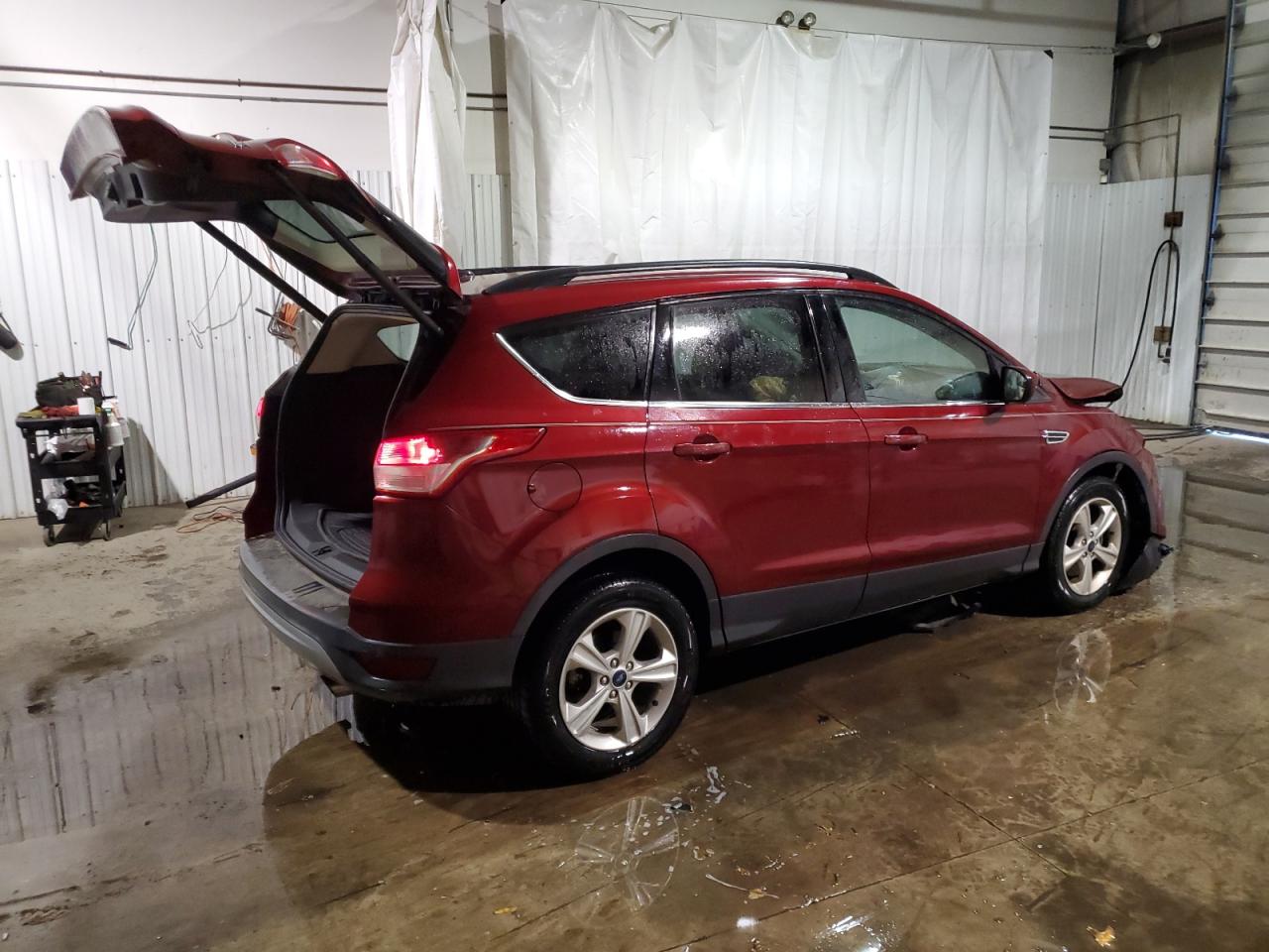 2016 Ford Escape VIN 1FMCU9G93GUB43100 Copart auction photo, front end damage thumbnail 3