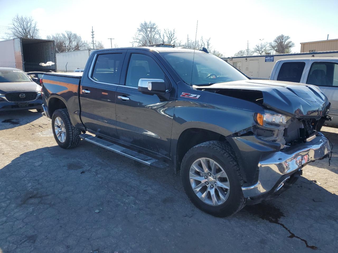 2021 Chevrolet Silverado VIN 1GCUYGED6MZ144359 Copart auction photo, front end damage thumbnail 4