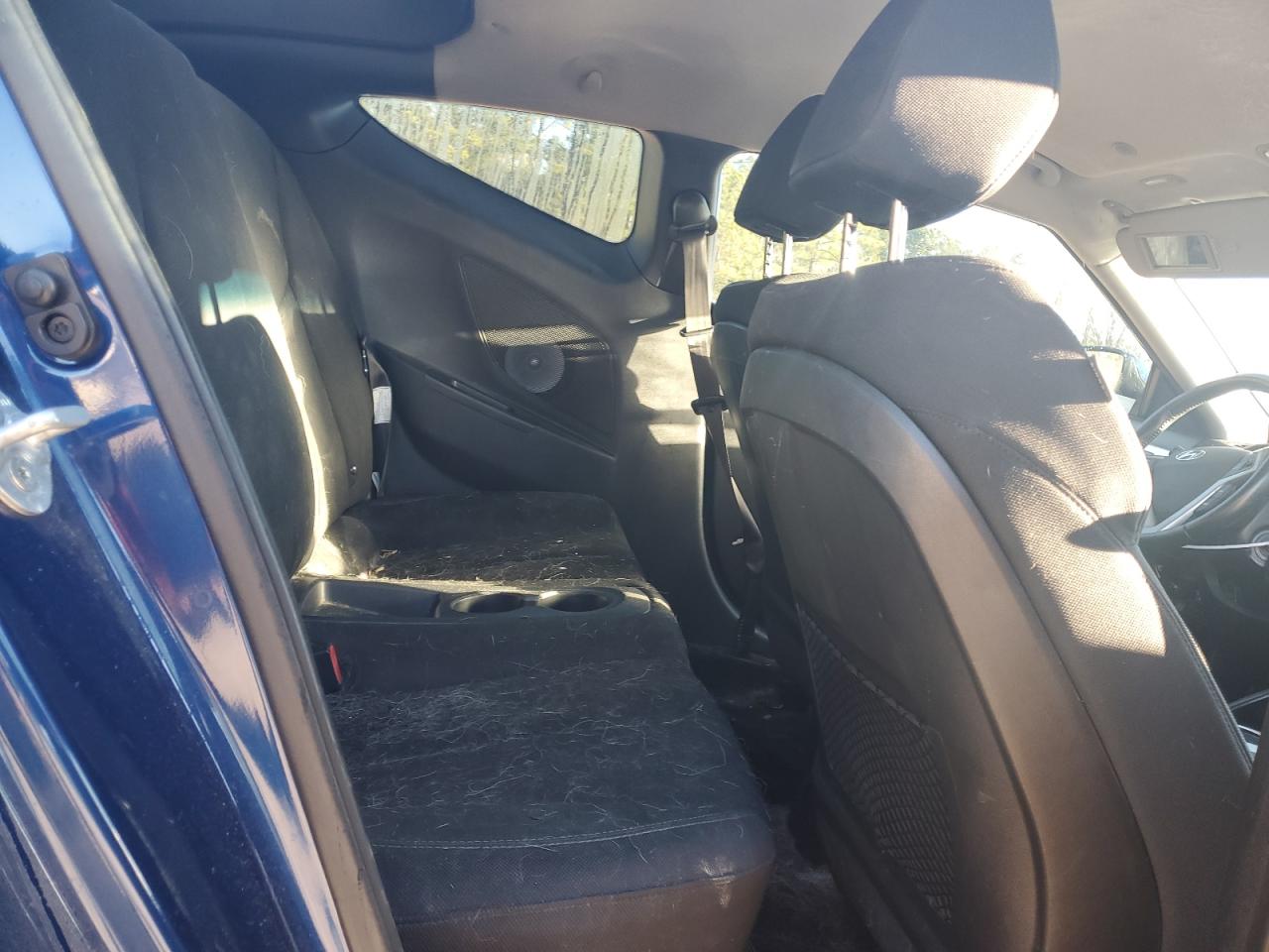 2017 Hyundai Veloster VIN KMHTC6AD5HU307852 Copart auction photo, vandalism damage thumbnail 10