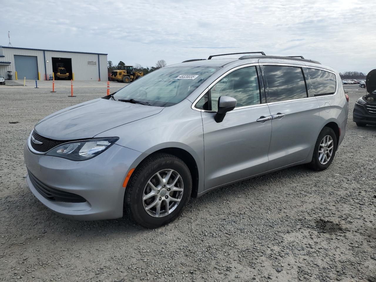 2020 Chrysler Voyager VIN 2C4RC1DG1LR151435 - Copart auction photo