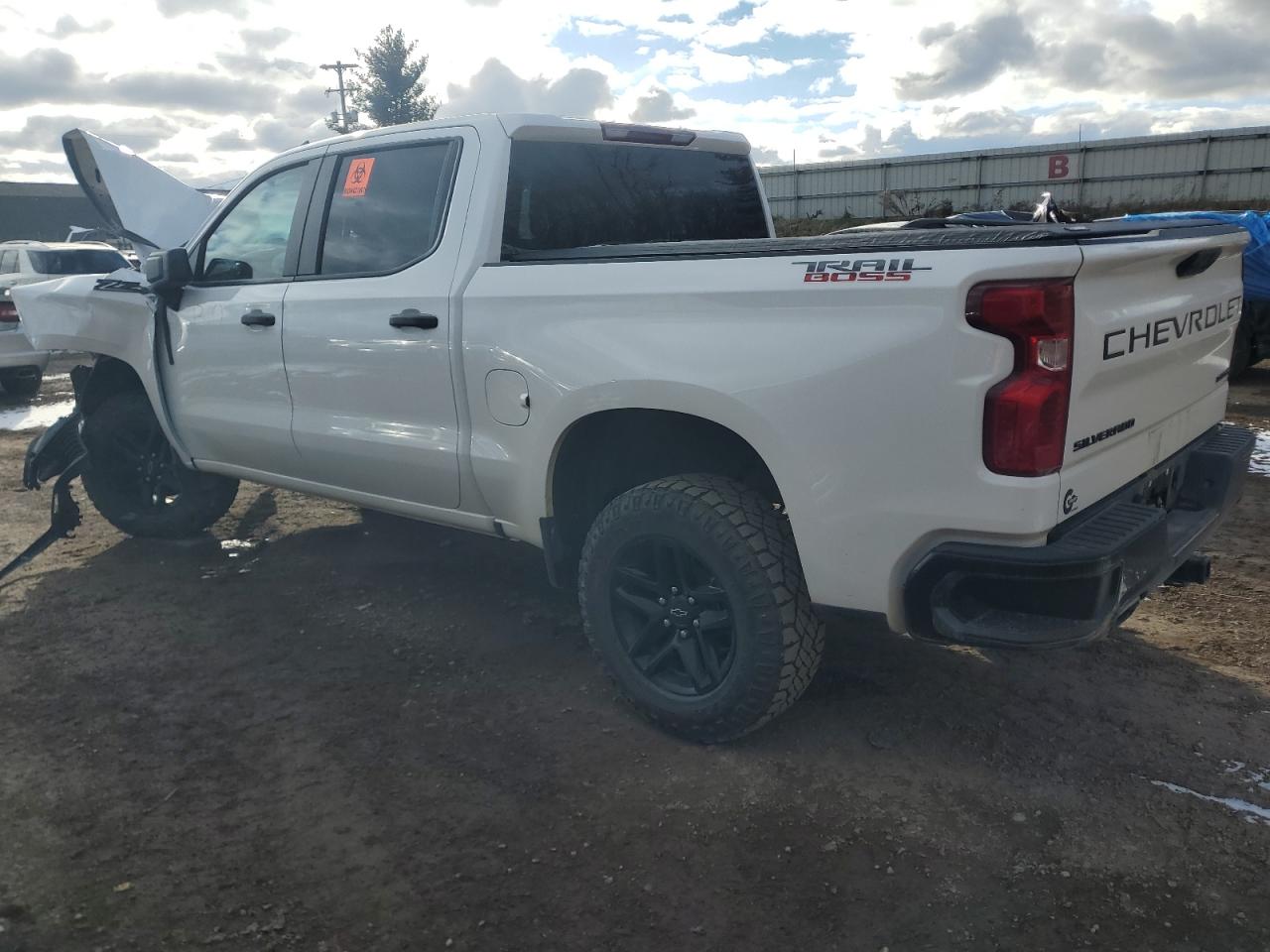 2023 Chevrolet Silverado VIN 3GCUDCED4PG221996 Copart auction photo, front end / side damage thumbnail 2