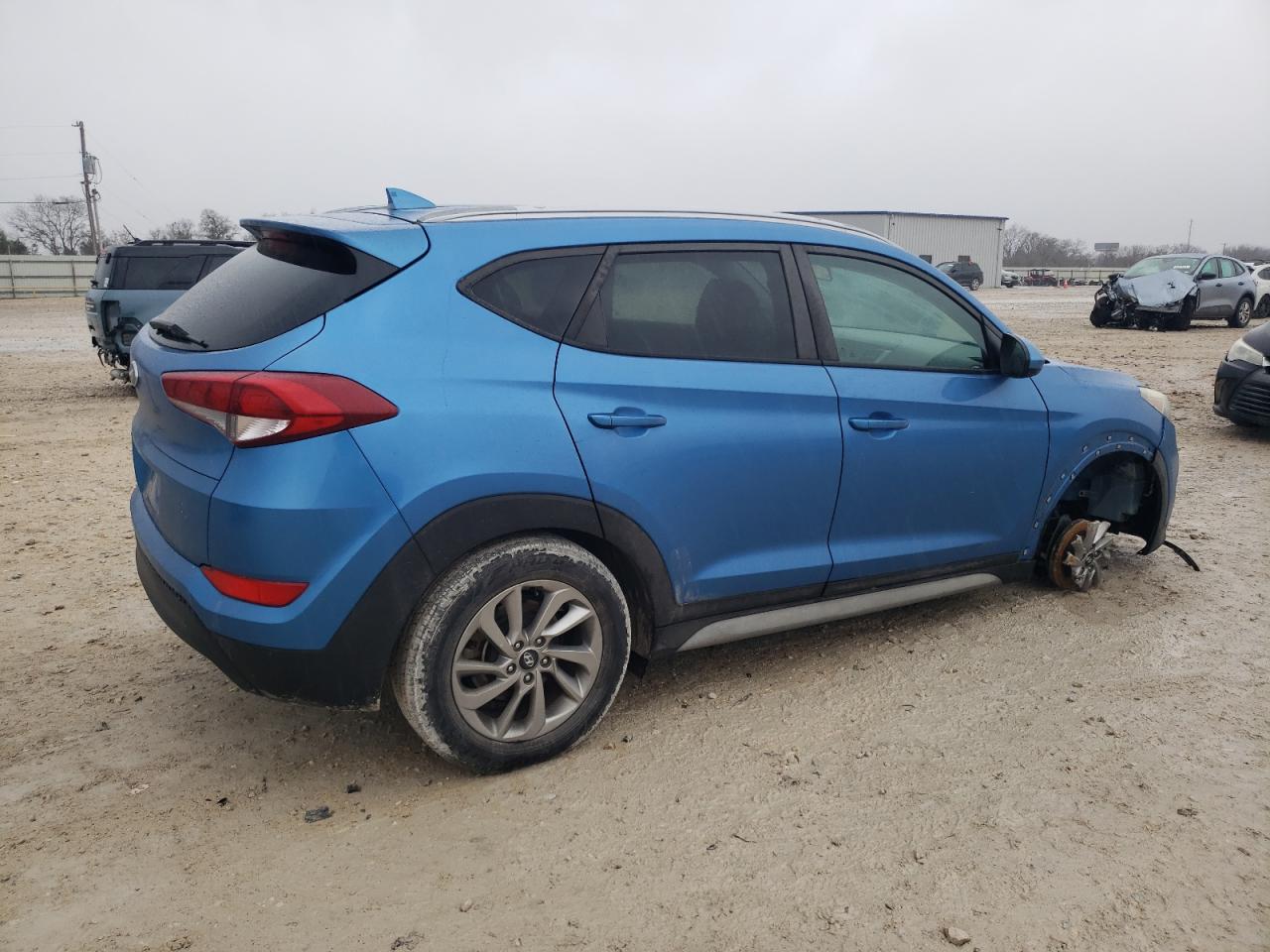 2018 Hyundai Tucson VIN KM8J33A45JU600159 Copart auction photo, front end / side damage thumbnail 3
