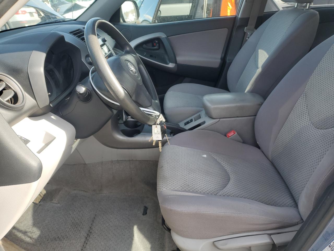 2008 Toyota RAV 4 VIN JTMBK33V185051968 Copart auction photo, front end / minor dent/scratches damage thumbnail 7