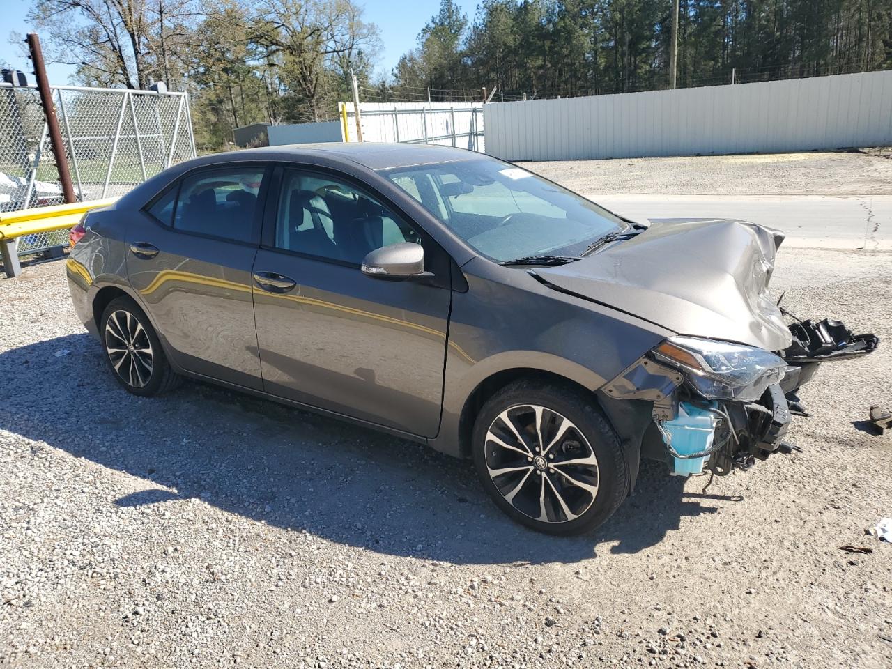 2019 Toyota Corolla VIN 2T1BURHE7KC215479 Copart auction photo, front end damage thumbnail 4