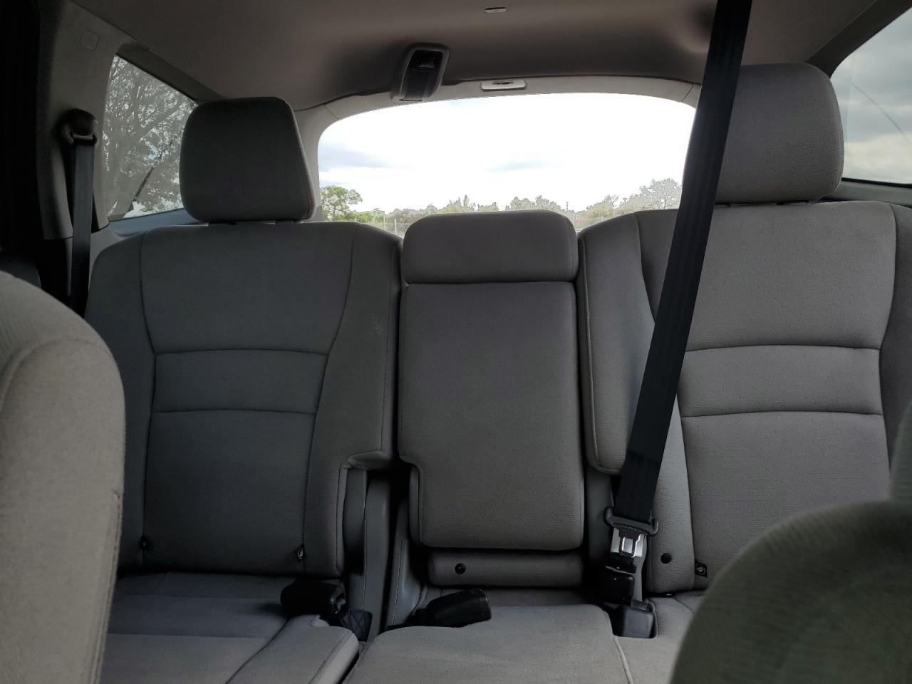 2019 Honda Pilot VIN 5FNYF5H14KB035513 Copart auction photo, side / front end damage thumbnail 10