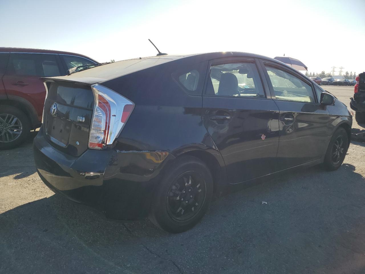 2014 Toyota Prius VIN JTDKN3DU0E1737354 Copart auction photo, front end damage thumbnail 3