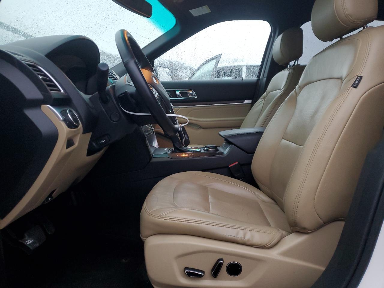 2017 Ford Explorer VIN 1FM5K8F88HGA18286 Copart auction photo, top/roof / side damage thumbnail 7