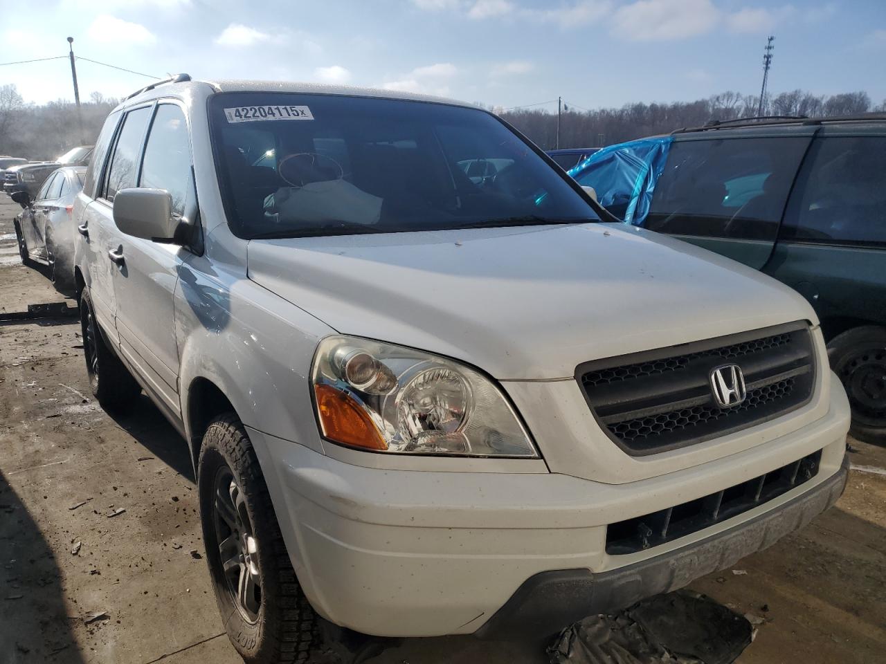 2005 Honda Pilot VIN 5FNYF18445B059561 Copart auction photo, front end damage thumbnail 4