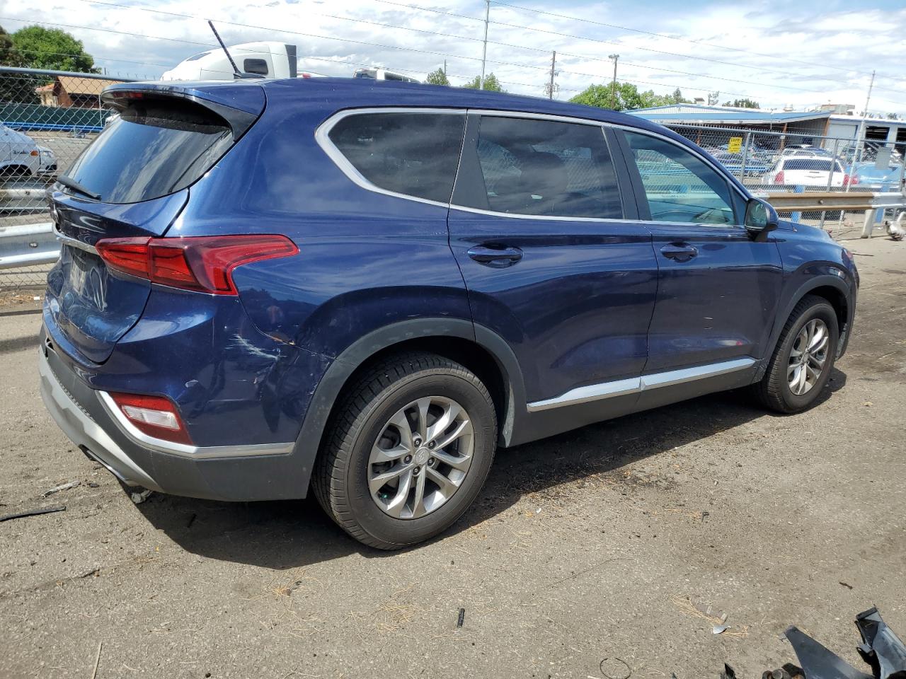 2019 Hyundai Santa Fe VIN 5NMS2CAD0KH117084 Copart auction photo, all over damage thumbnail 3