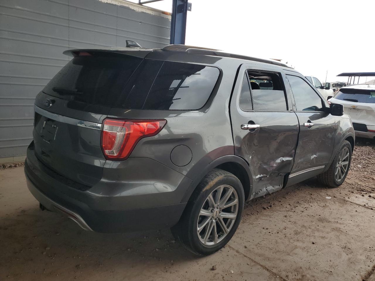 2017 Ford Explorer VIN 1FM5K7F82HGC39053 Copart auction photo, side damage thumbnail 3