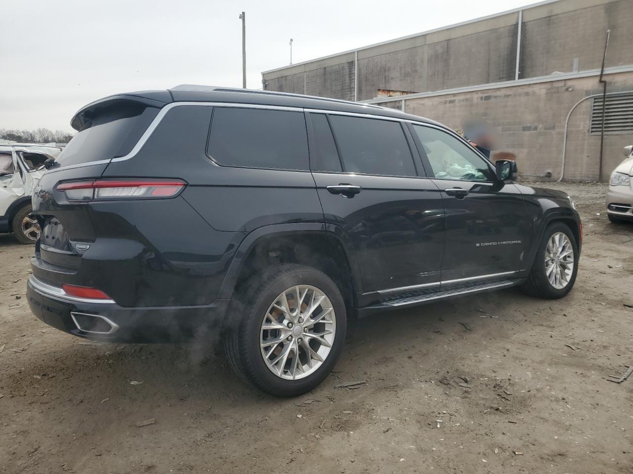 2021 Jeep Grand Cherokee VIN 1C4RJKEG8M8146367 Copart auction photo, front end / side damage thumbnail 3