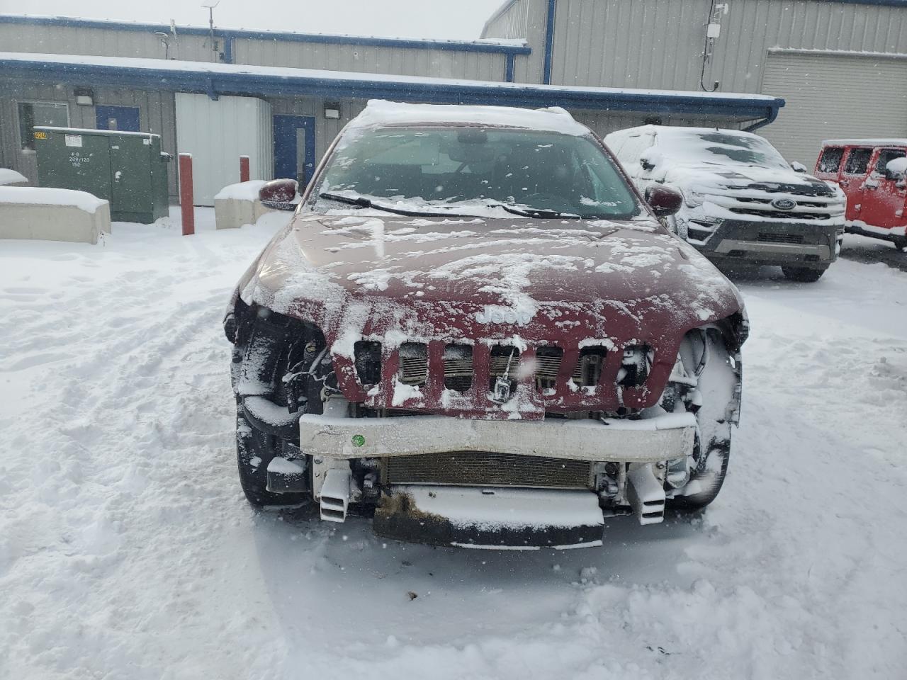 2019 Jeep Grand Cherokee VIN 1C4PJMDN0KD123866 Copart auction photo, front end damage thumbnail 5