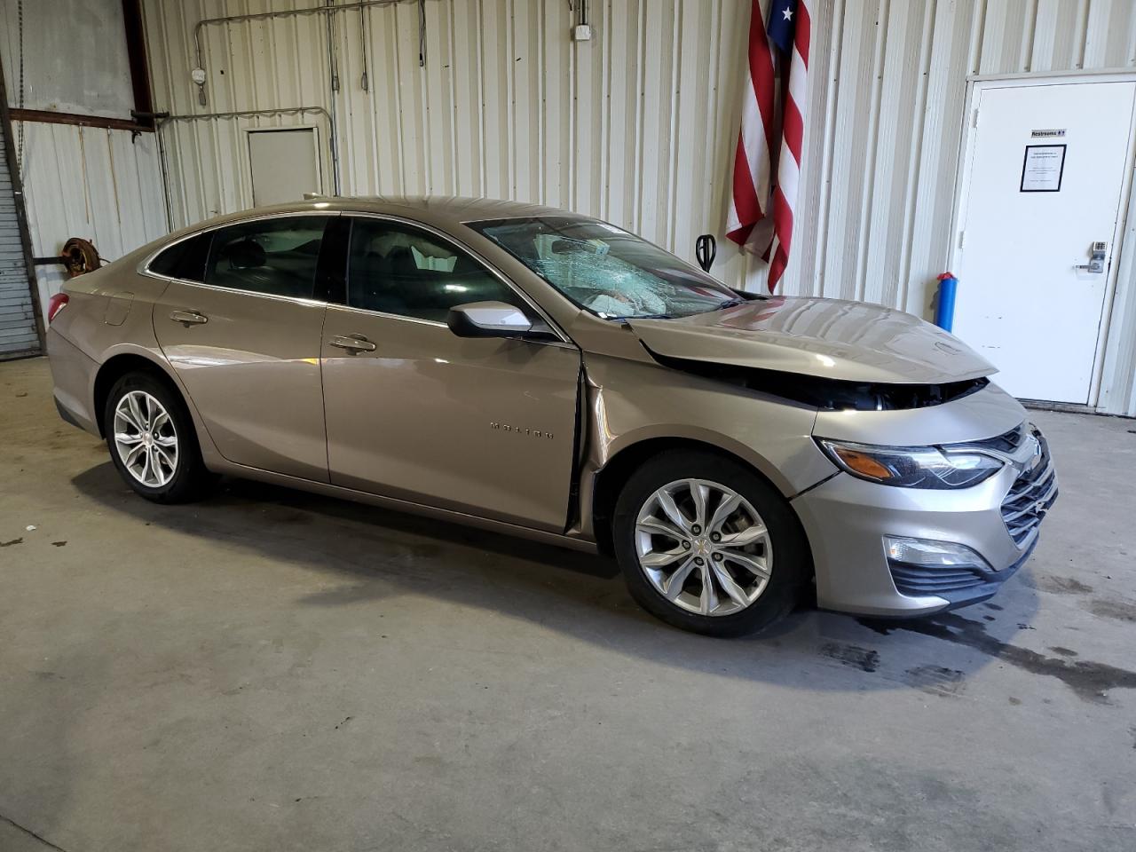 2023 Chevrolet Malibu VIN 1G1ZD5STXPF193824 Copart auction photo, front end / minor dent/scratches damage thumbnail 4