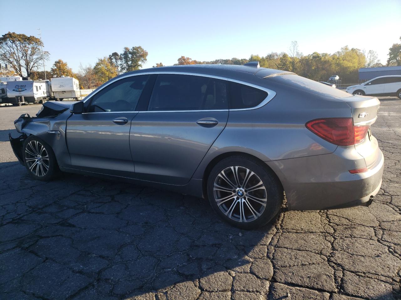 2012 BMW 5er VIN WBASP2C50CC338716 Copart auction photo, front end / minor dent/scratches damage thumbnail 2