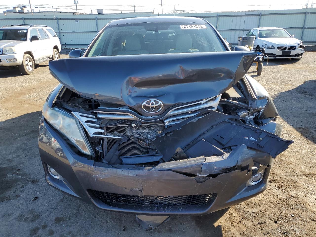 2011 Toyota Venza VIN 4T3ZK3BB7BU039216 Copart auction photo, front end / side damage thumbnail 5