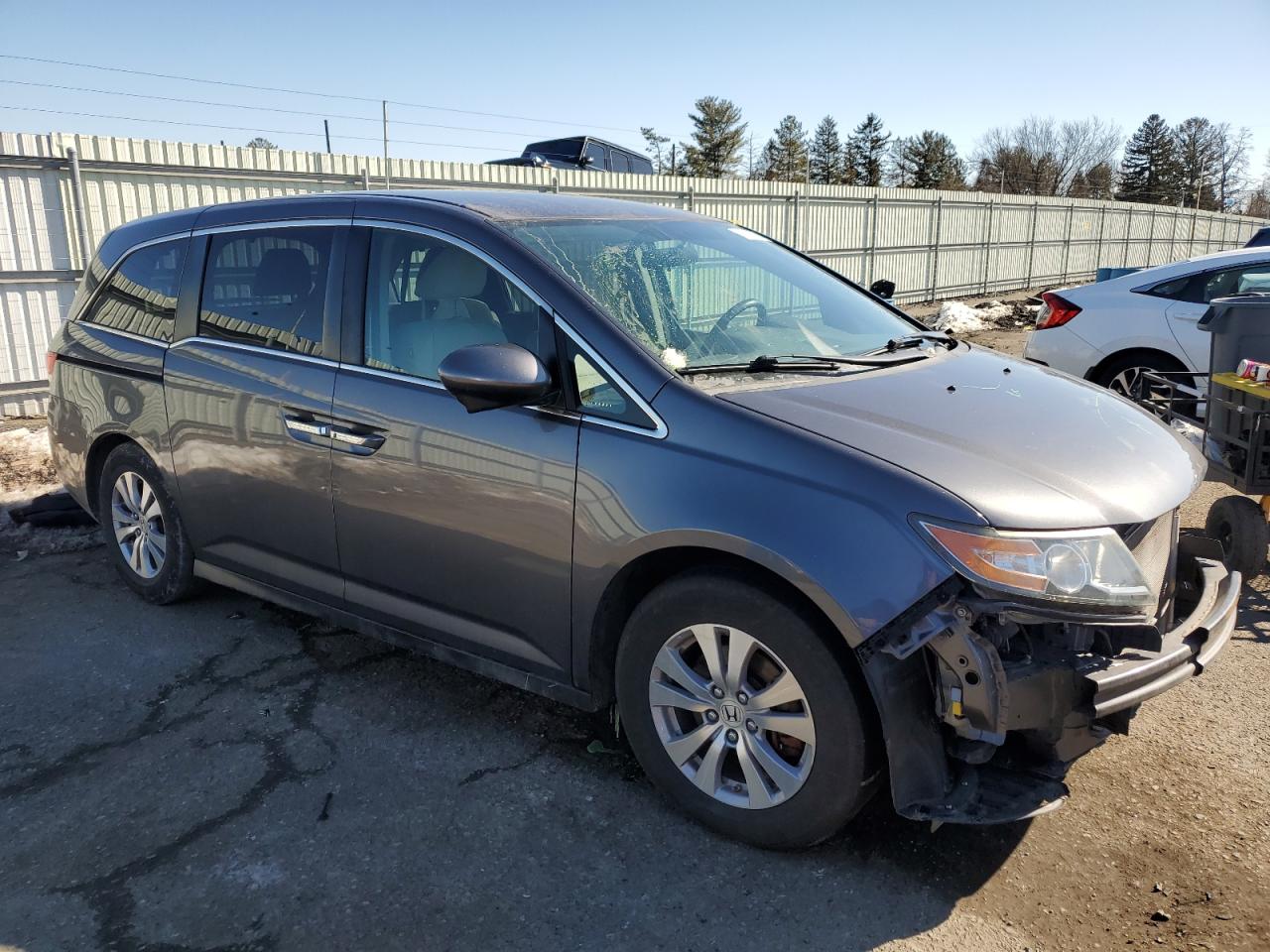 2016 Honda Odyssey VIN 5FNRL5H37GB078183 Copart auction photo, front end / side damage thumbnail 4