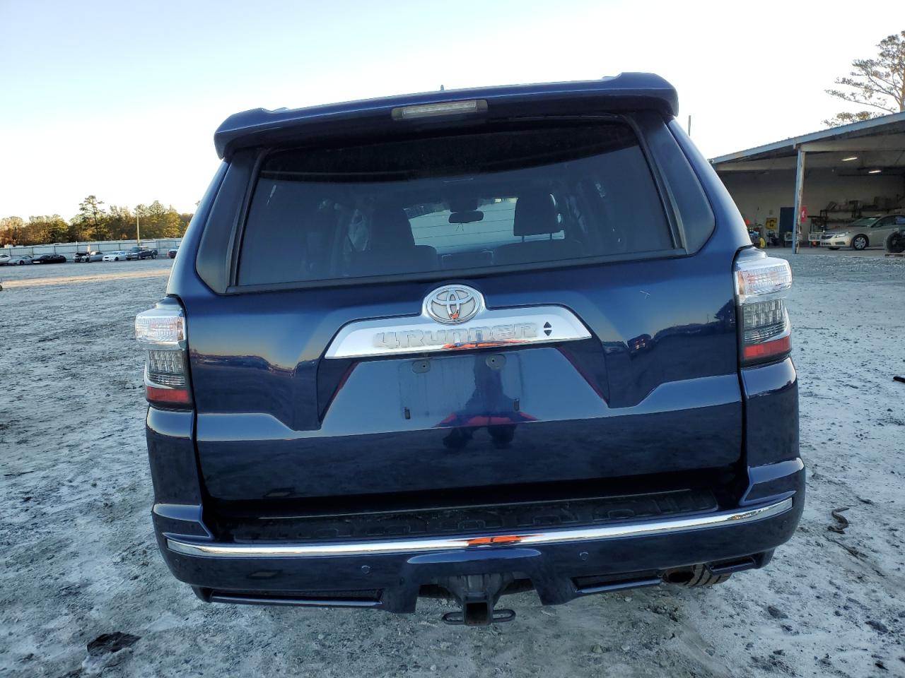 2018 Toyota 4Runner VIN JTEBU5JRXJ5552564 Copart auction photo, front end damage thumbnail 6