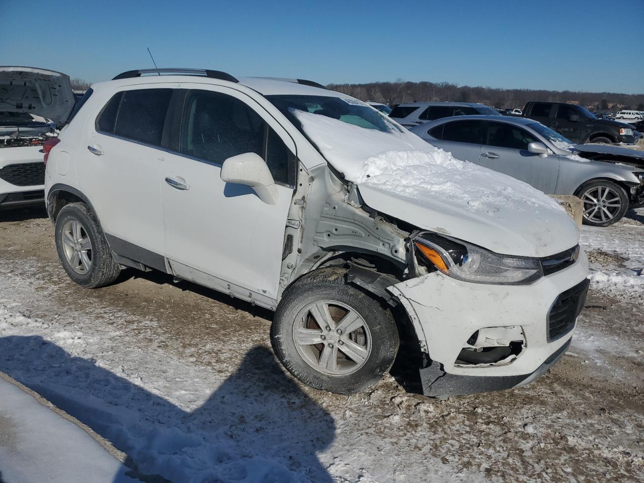 2019 Chevrolet Trax VIN KL7CJPSBXKB902113 Copart auction photo, front end damage thumbnail 4