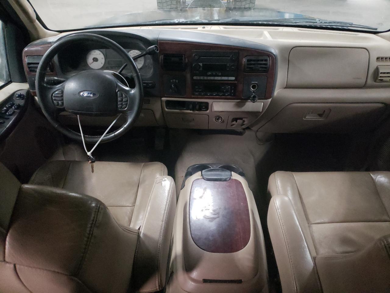 2005 Ford F350 VIN 1FTWW31Y95EC18866 Copart auction photo, hail damage thumbnail 8