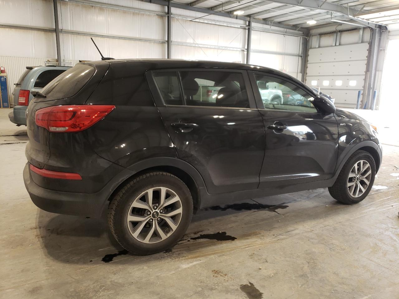 2016 KIA Sportage VIN KNDPBCAC2G7821279 Copart auction photo, front end / side damage thumbnail 3