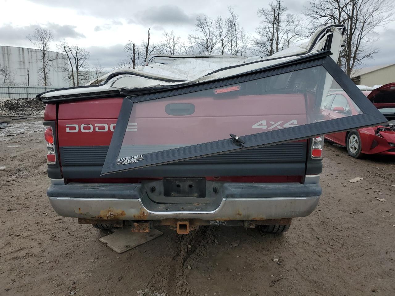 1999 Dodge RAM VIN 1B7KF2367XJ566373 Copart auction photo, all over damage thumbnail 6