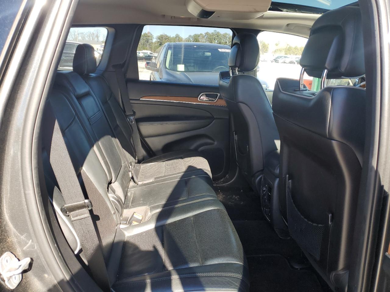 2011 Jeep Grand Cherokee VIN 1J4RR6GT1BC696251 Copart auction photo, minor dent/scratches damage thumbnail 11