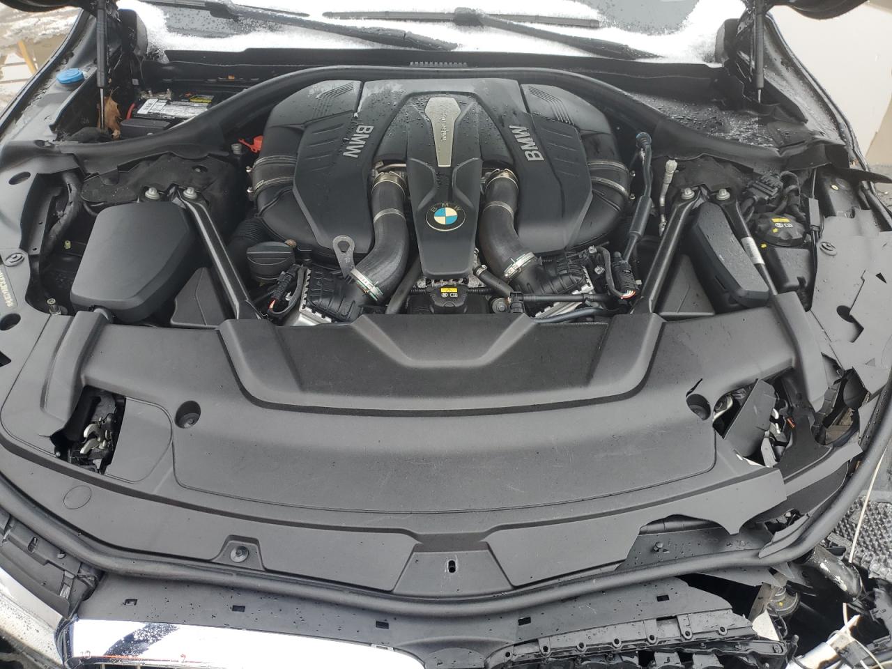 2017 BMW 7er VIN WBA7F2C36HG422918 Copart auction photo, front end damage thumbnail 11
