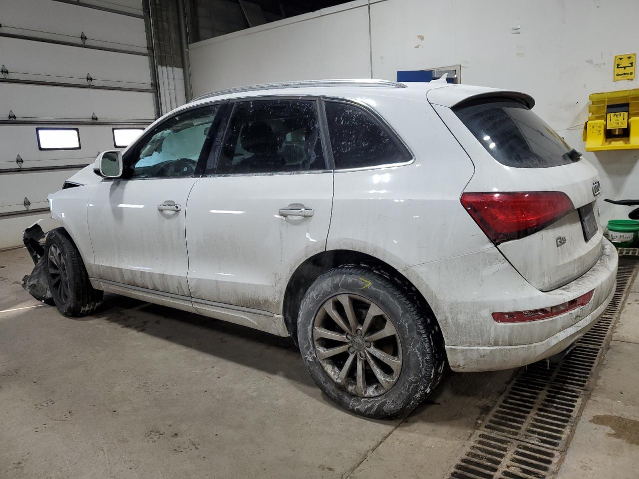 2017 Audi Q5 VIN WA1C2AFP9HA003352 Copart auction photo, front end damage thumbnail 2