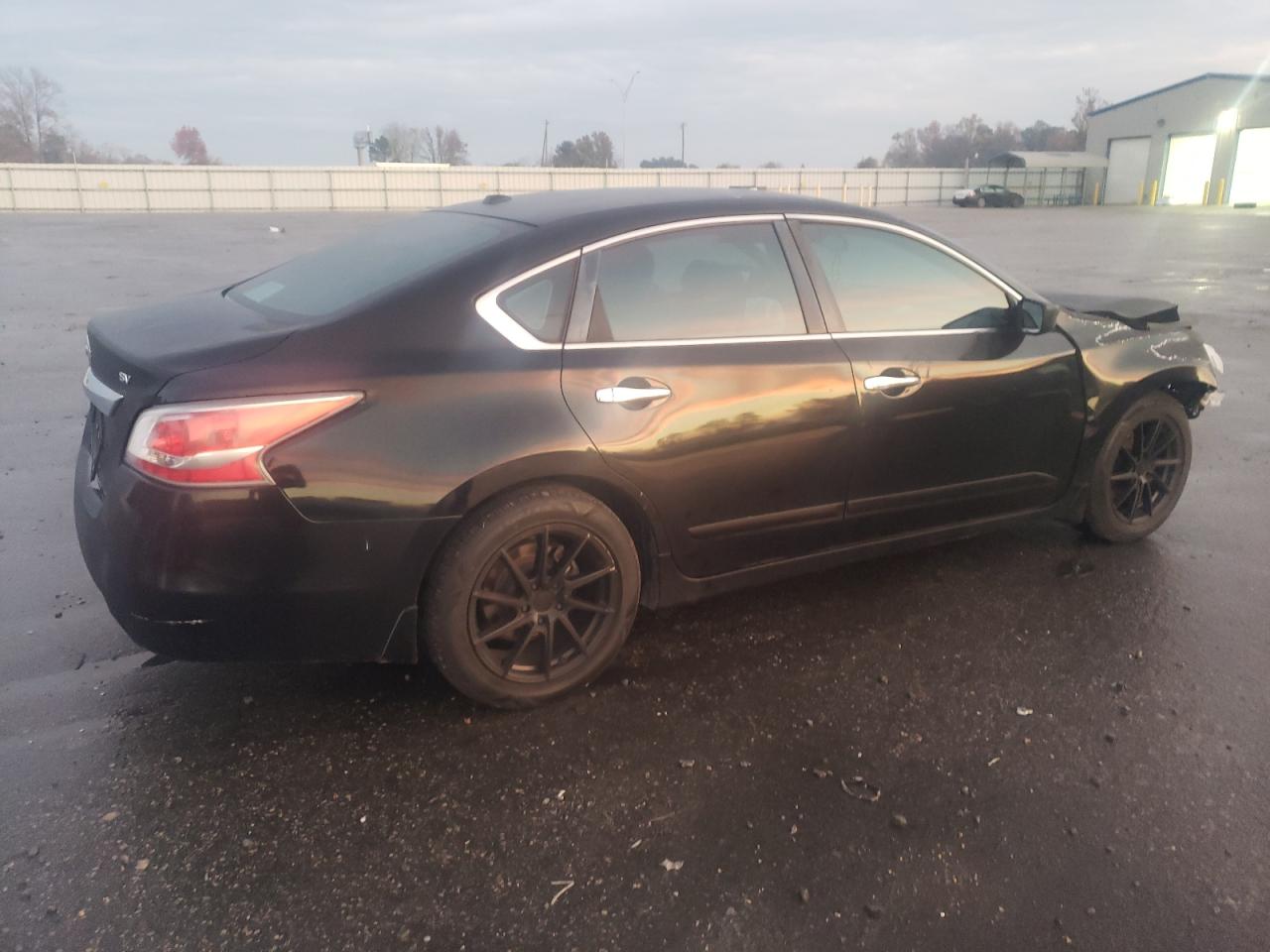 2015 Nissan Altima VIN 1N4AL3AP8FC188983 Copart auction photo, front end / frame damage damage thumbnail 3