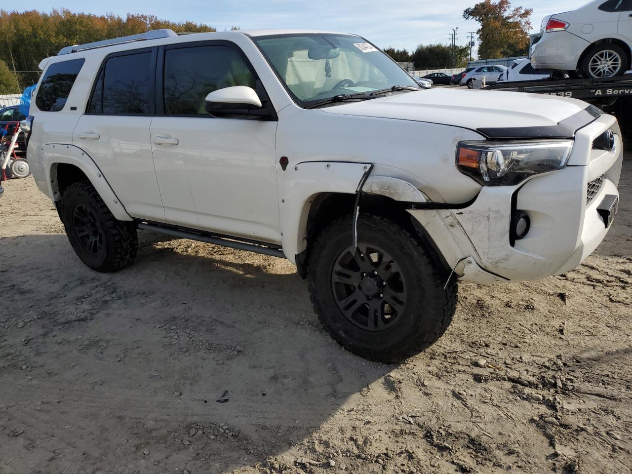 2016 Toyota 4Runner VIN JTEBU5JRXG5350543 Copart auction photo, front end / minor dent/scratches damage thumbnail 4