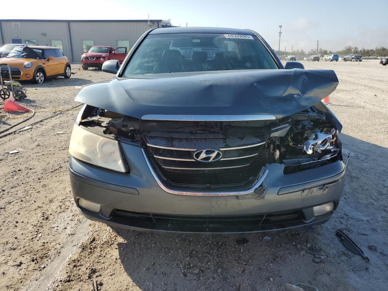 2009 Hyundai Sonata VIN 5NPEU46C19H490144 Copart auction photo, front end damage thumbnail 5