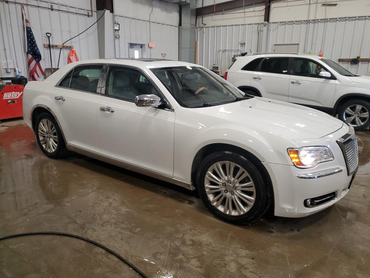2013 Chrysler 300 VIN 2C3CCAKG0DH618963 Copart auction photo, front end damage thumbnail 4