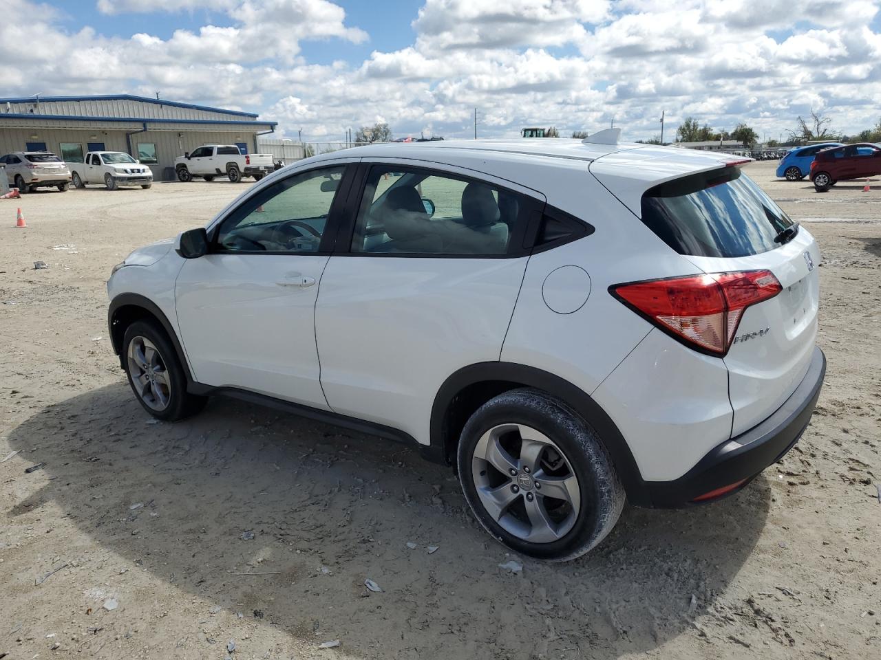 2018 Honda HR-V VIN 3CZRU6H34JM713912 Copart auction photo, front end damage thumbnail 2