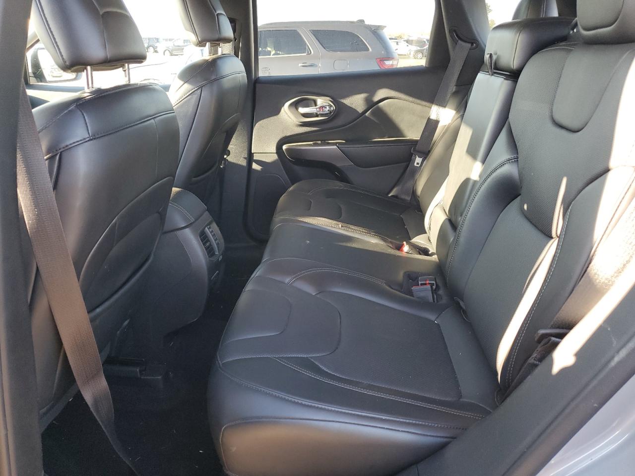 2020 Jeep Grand Cherokee VIN 1C4PJMDX7LD640925 Copart auction photo, rear end damage thumbnail 10