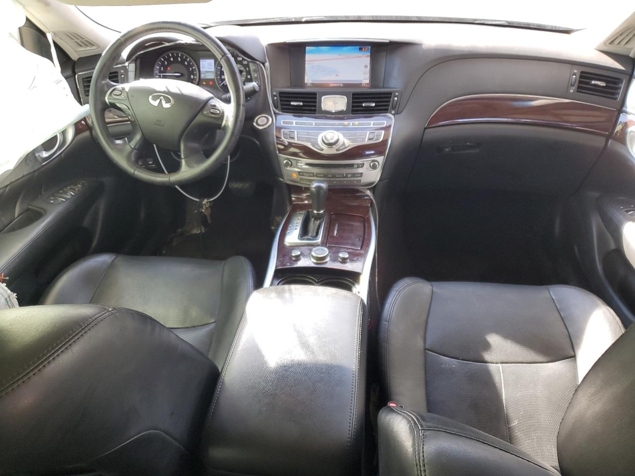 2015 Infiniti Q70 VIN JN1BY1APXFM542410 Copart auction photo, side damage thumbnail 8