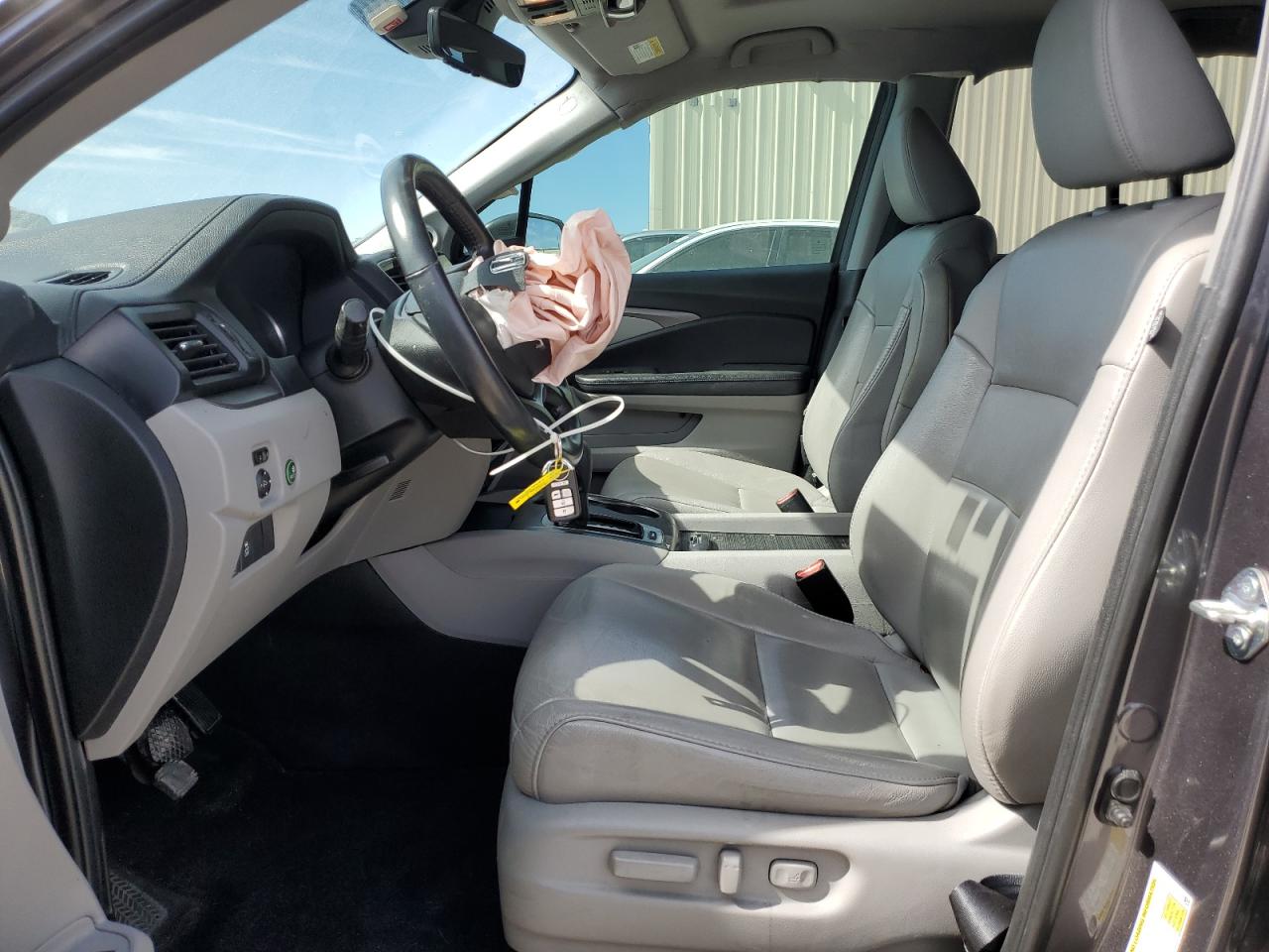 2019 Honda Pilot VIN 5FNYF5H52KB008216 Copart auction photo, front end / minor dent/scratches damage thumbnail 7