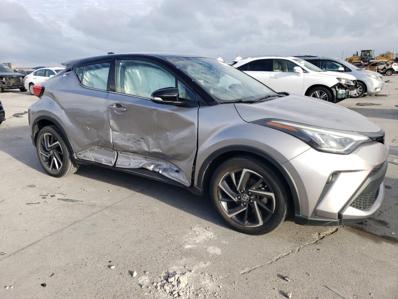 2020 Toyota C-HR VIN NMTKHMBX8LR116839 Copart auction photo, side damage thumbnail 4