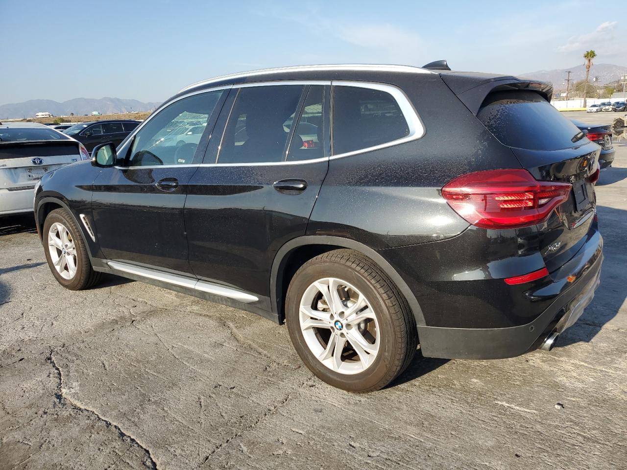 2020 BMW X3 VIN 5UXTY3C00LLU69612 Copart auction photo, water/flood / top/roof damage thumbnail 2