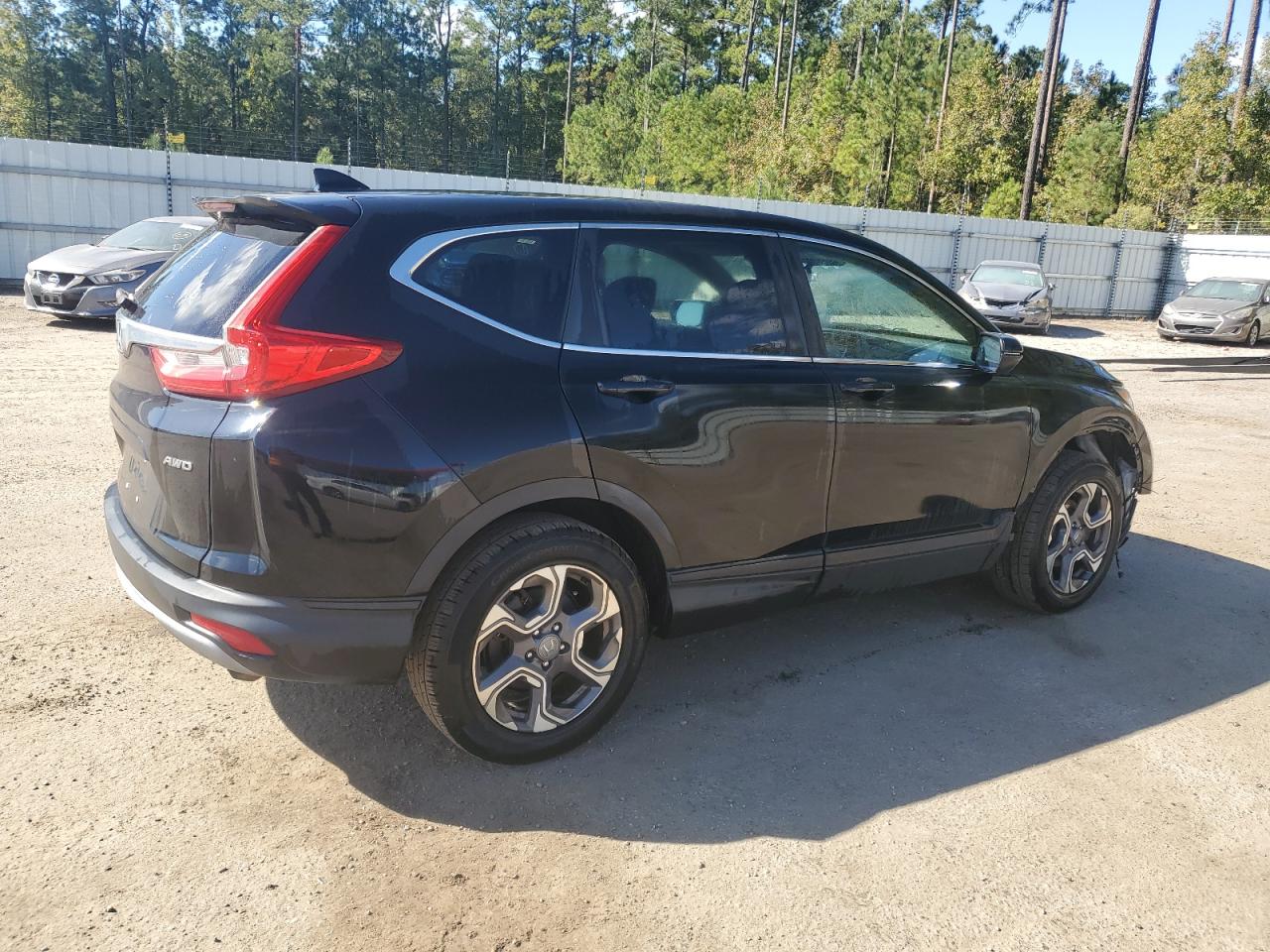 2018 Honda CR-V VIN 7FARW2H85JE021056 Copart auction photo, front end damage thumbnail 3